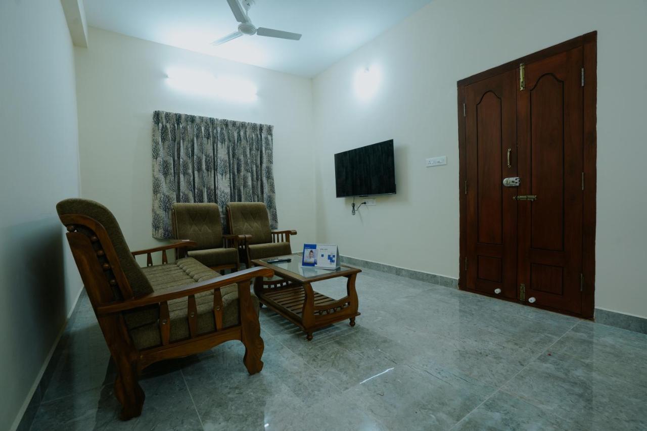 Live Inn Jp Nagar Tiruchirappalli Экстерьер фото